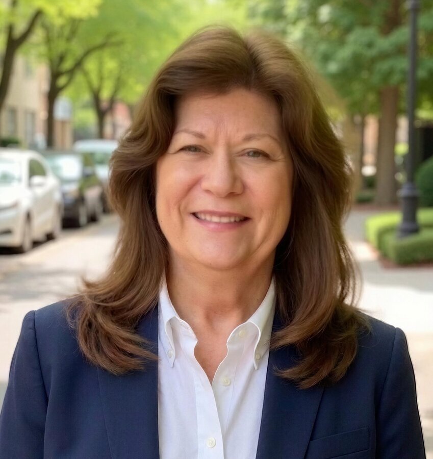 Rosemarie Costa Agent Photo